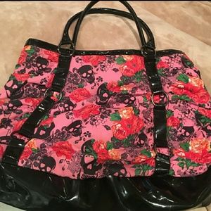 Very cute Betsy johnson purse